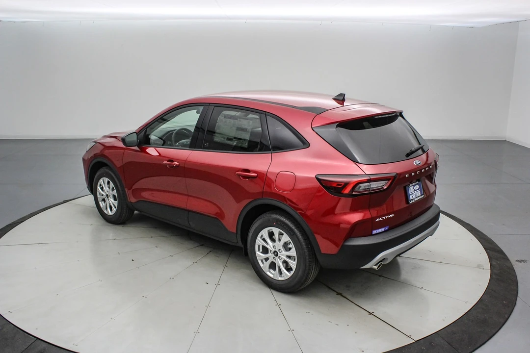 2026 Ford Escape - Image 7 of 21