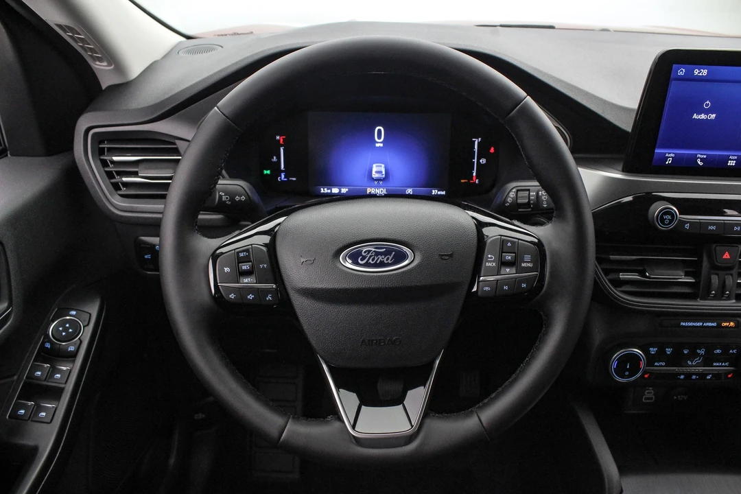 2026 Ford Escape - Image 14 of 21