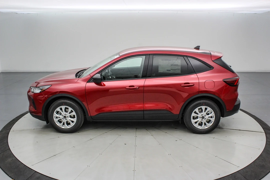2026 Ford Escape - Image 8 of 21
