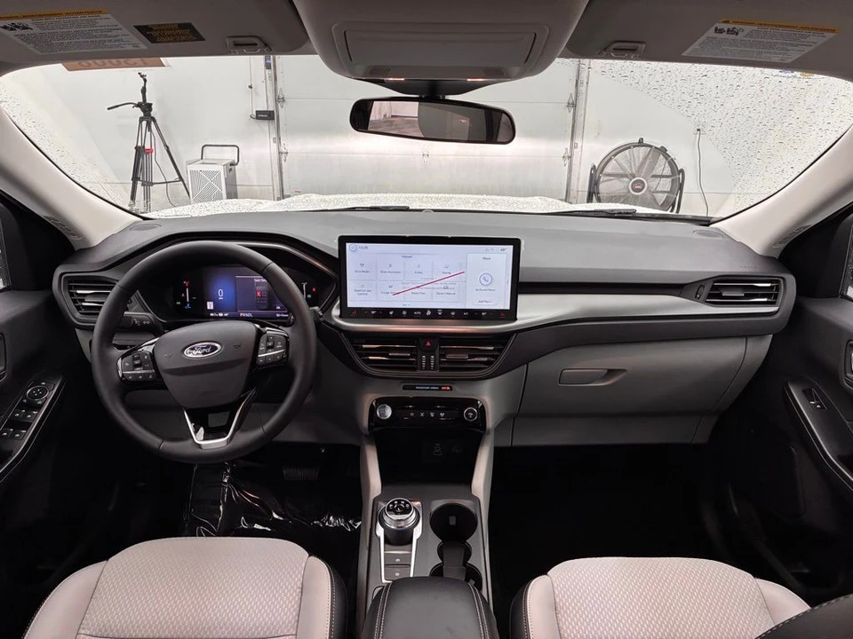 2026 Ford Escape - Image 2 of 12