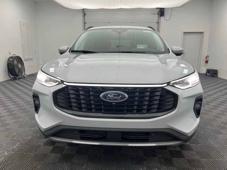 2026 Ford Escape - Image 12 of 12