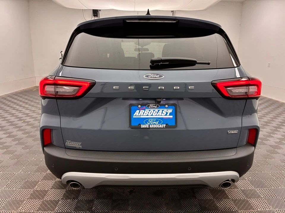 2026 Ford Escape - Image 8 of 12