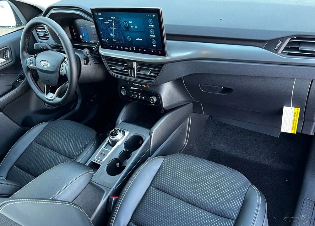2026 Ford Escape - Image 19 of 21