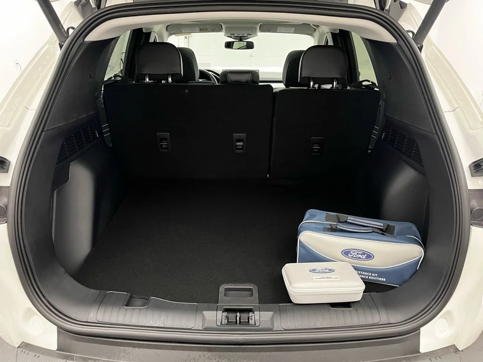 2026 Ford Escape - Image 10 of 12