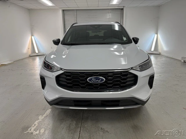 2026 Ford Escape - Image 2 of 12