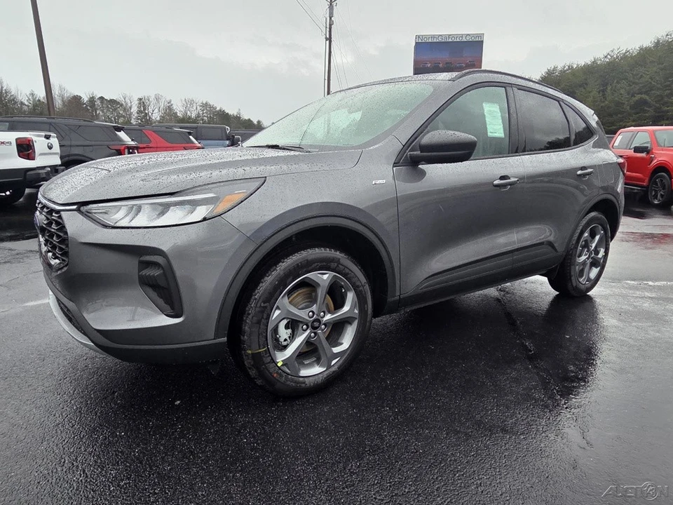 2026 Ford Escape - Image 3 of 21
