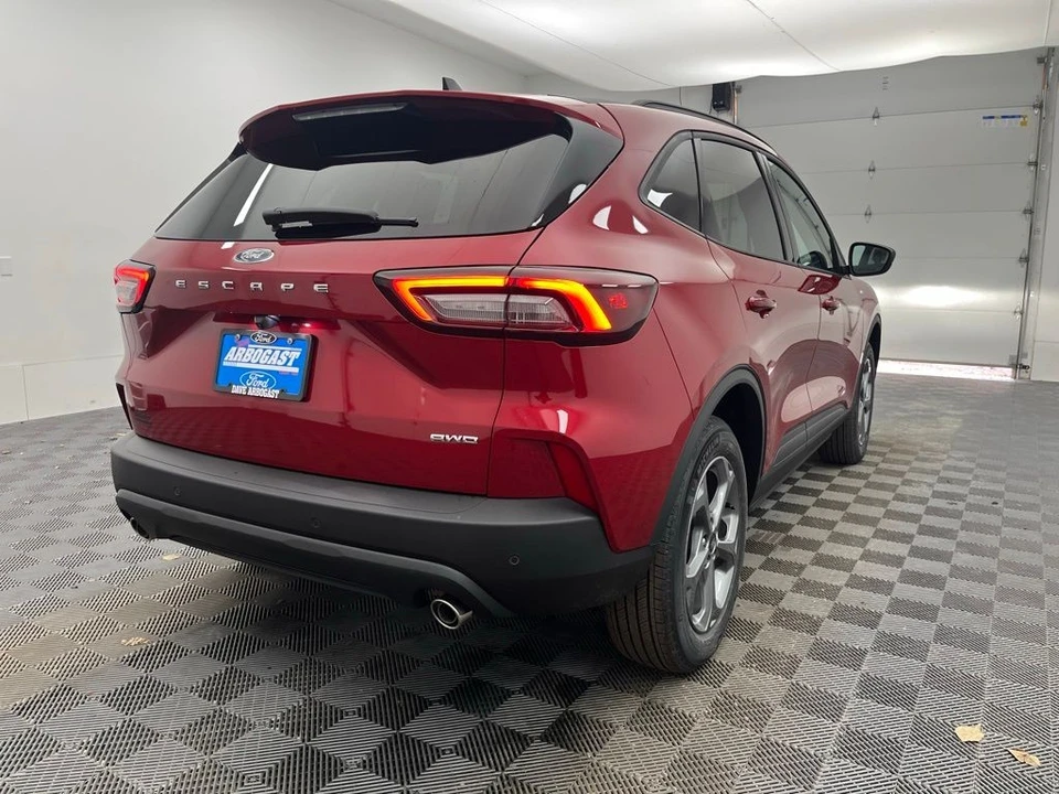 2026 Ford Escape - Image 8 of 12