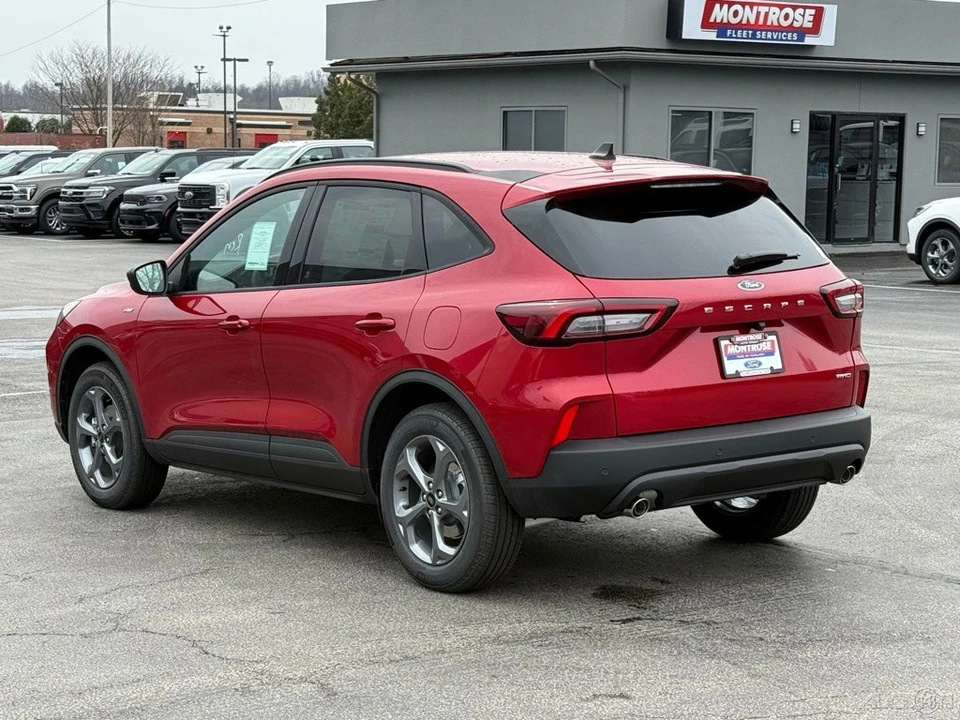 2026 Ford Escape - Image 3 of 12