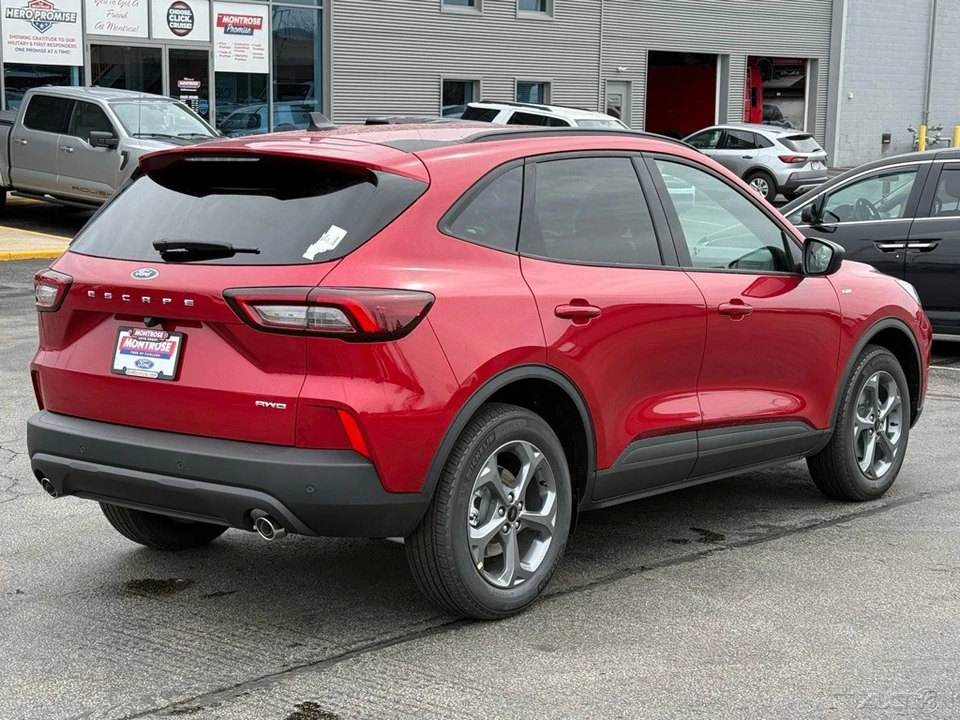 2026 Ford Escape - Image 6 of 12