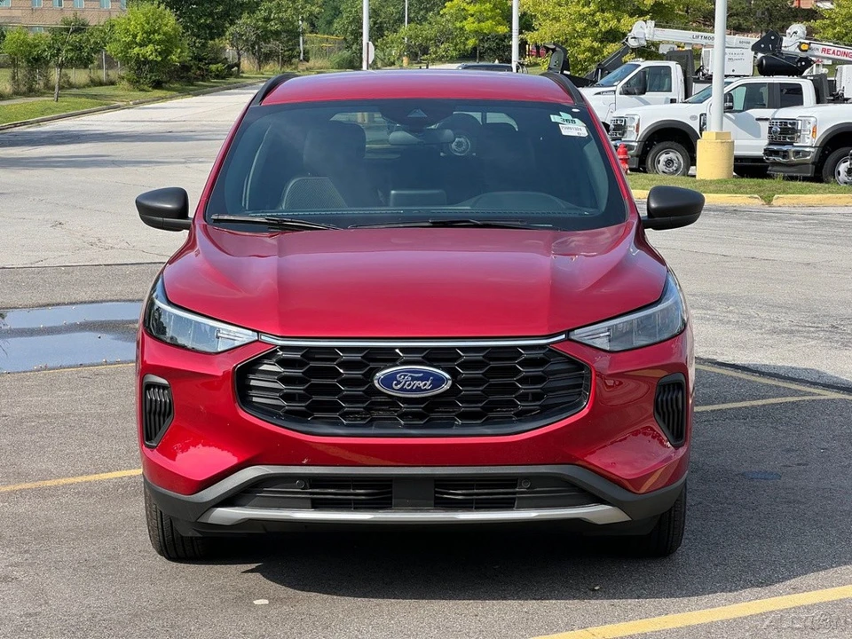 2026 Ford Escape - Image 10 of 12