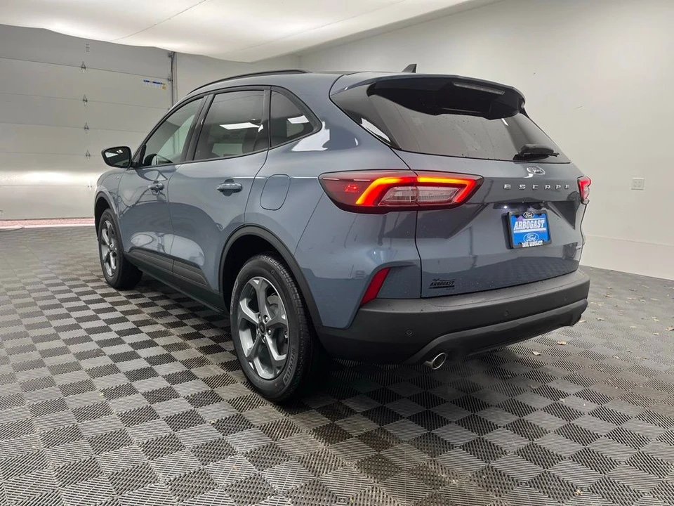 2026 Ford Escape - Image 12 of 12