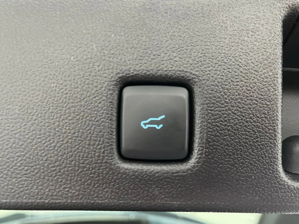 2026 Ford Escape - Image 11 of 12