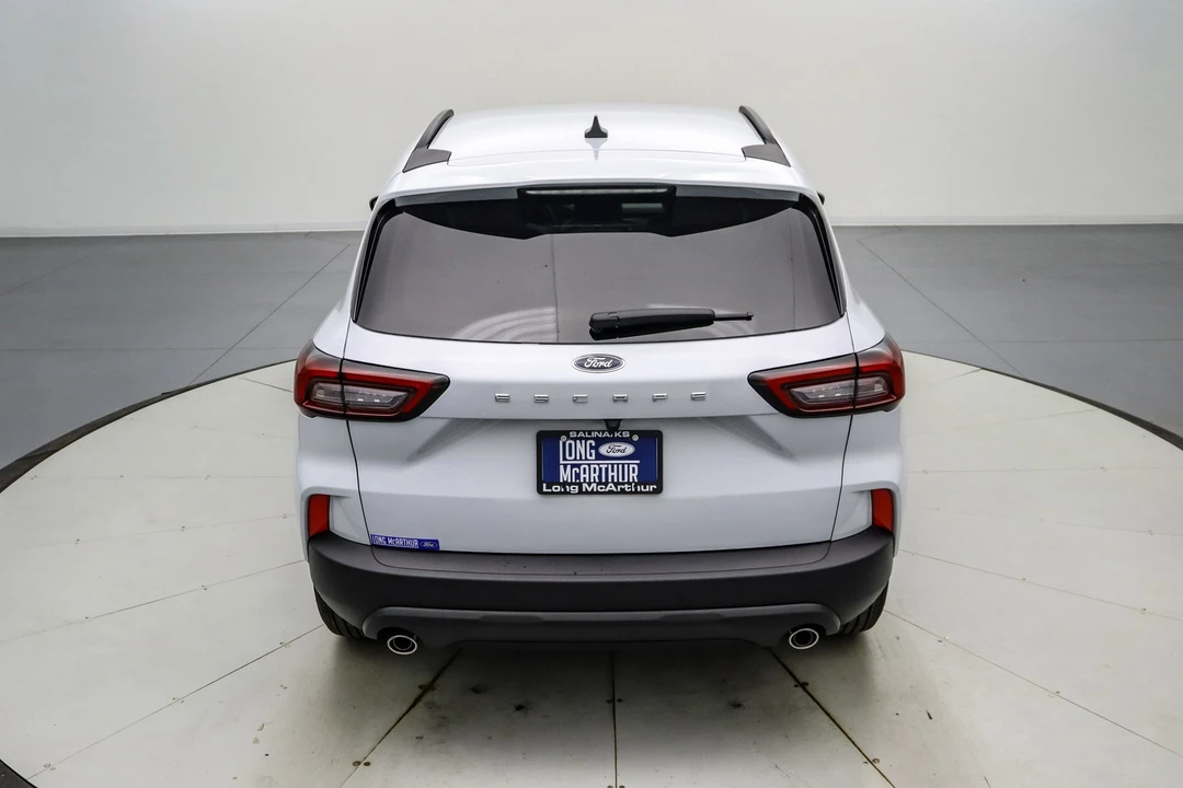 2026 Ford Escape - Image 6 of 21
