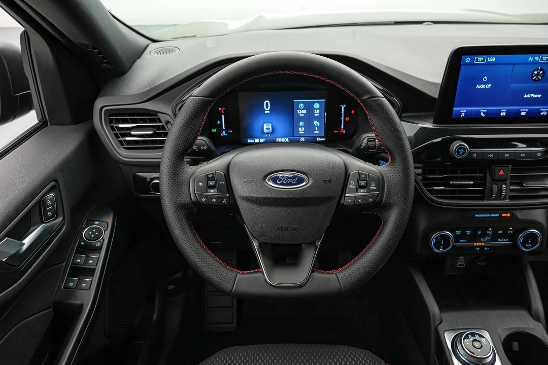 2026 Ford Escape - Image 15 of 21