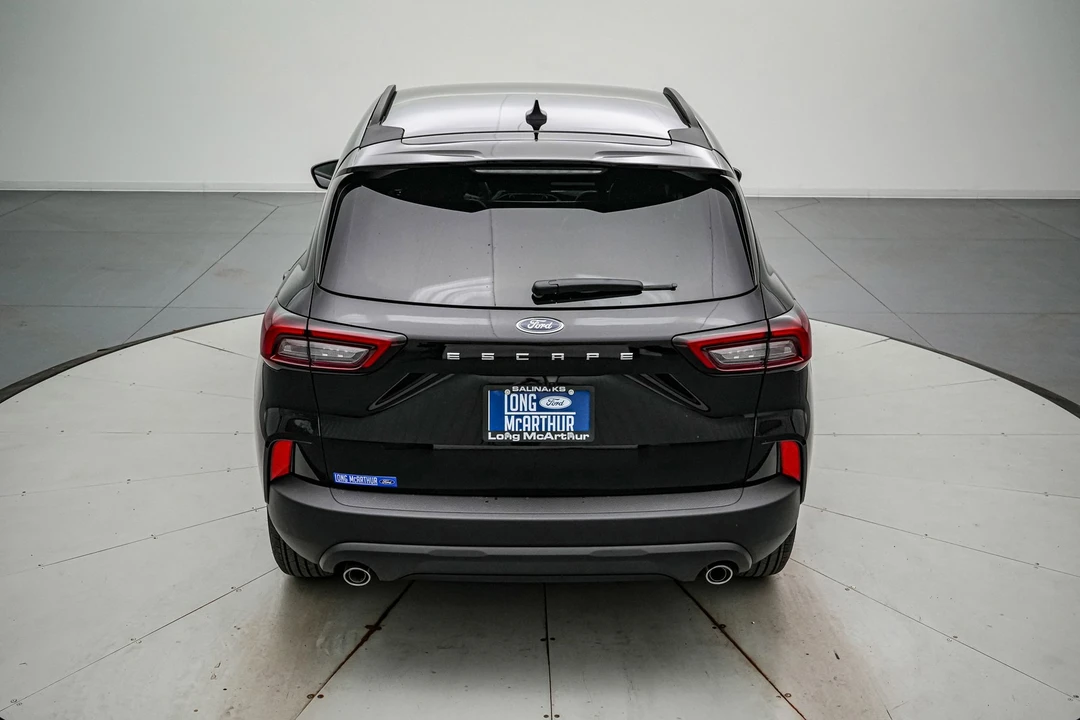 2026 Ford Escape - Image 7 of 21