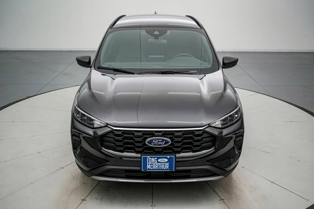 2026 Ford Escape - Image 11 of 21