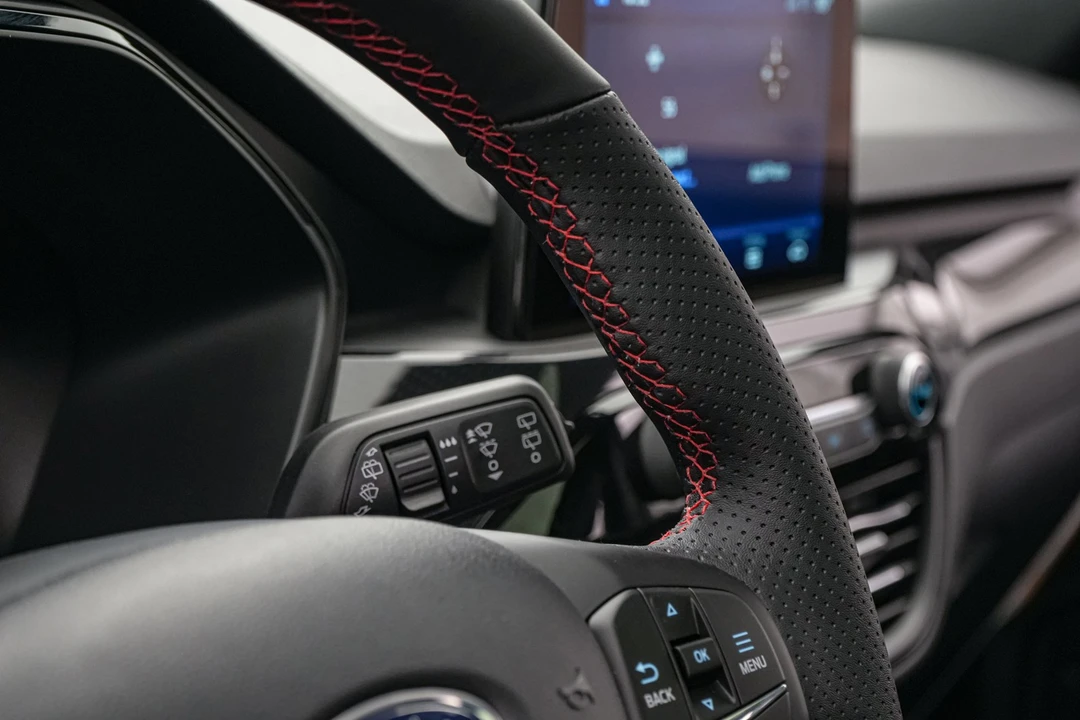 2026 Ford Escape - Image 16 of 21