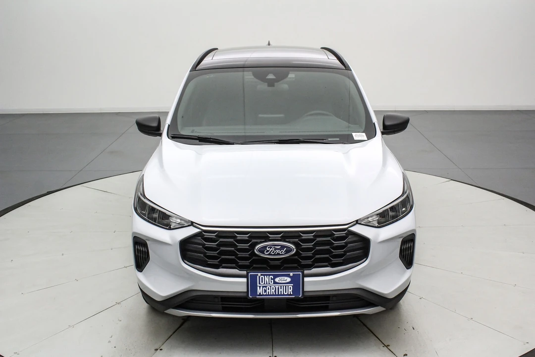2026 Ford Escape - Image 10 of 21