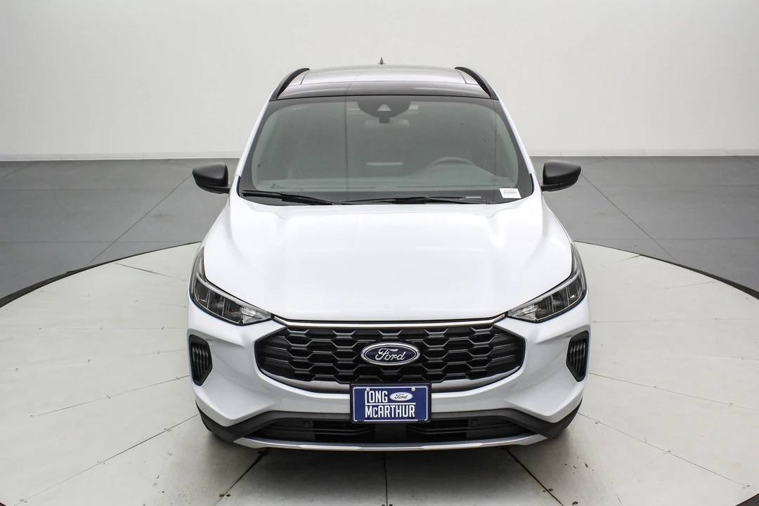 2026 Ford Escape - Image 10 of 21