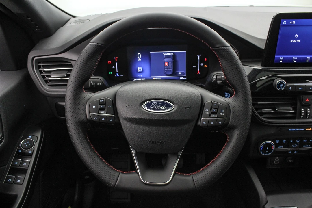 2026 Ford Escape - Image 15 of 21