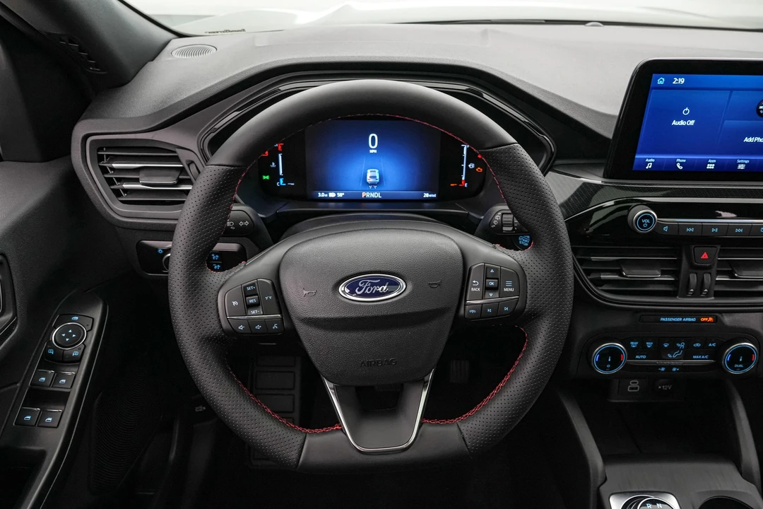 2026 Ford Escape - Image 15 of 21