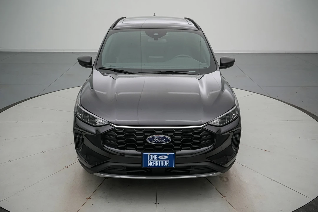 2026 Ford Escape - Image 10 of 21