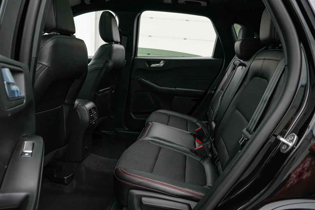 2026 Ford Escape - Image 18 of 21