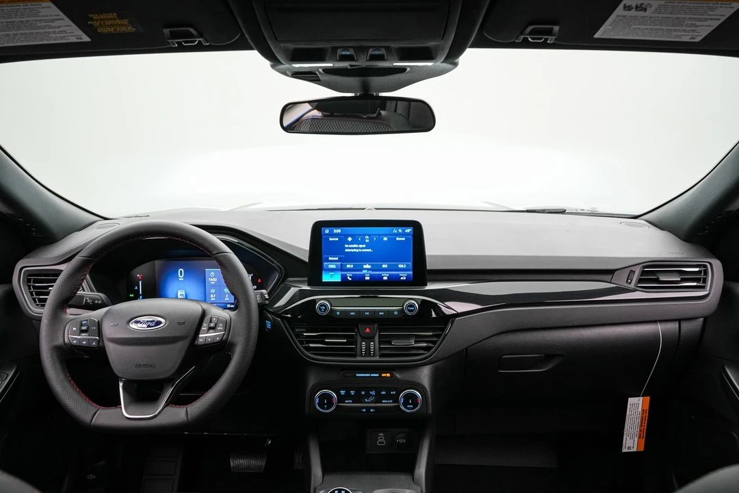 2026 Ford Escape - Image 15 of 21