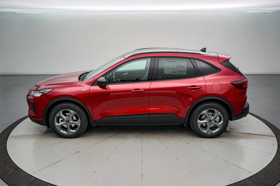 2026 Ford Escape - Image 8 of 21