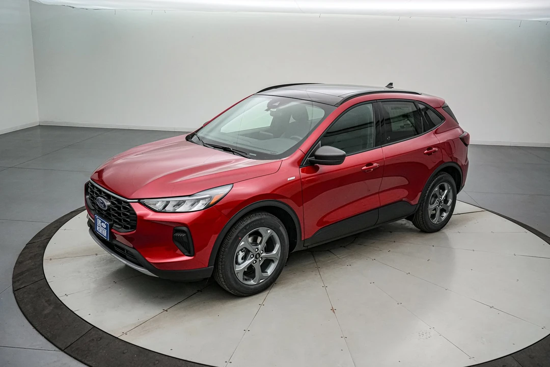 2026 Ford Escape - Image 9 of 21