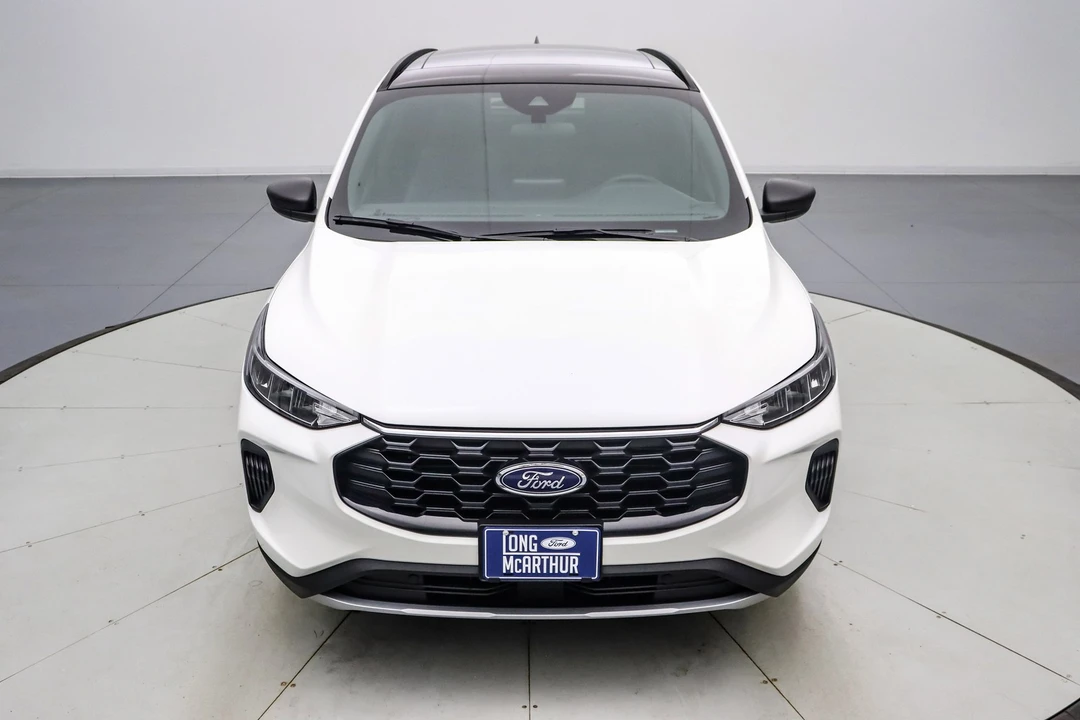 2026 Ford Escape - Image 10 of 21