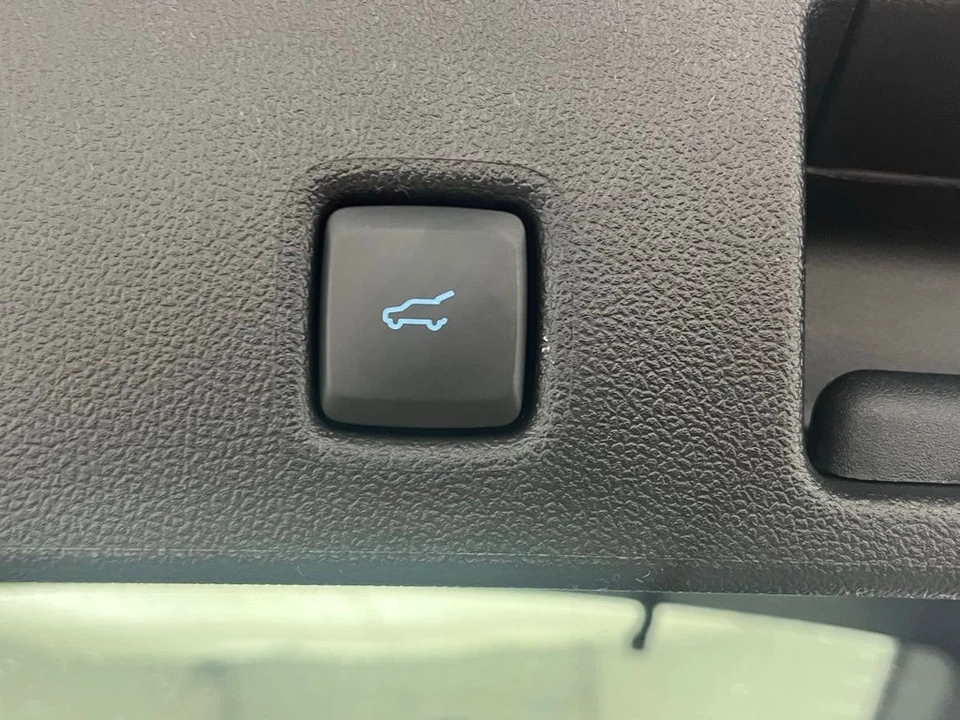 2026 Ford Escape - Image 11 of 12