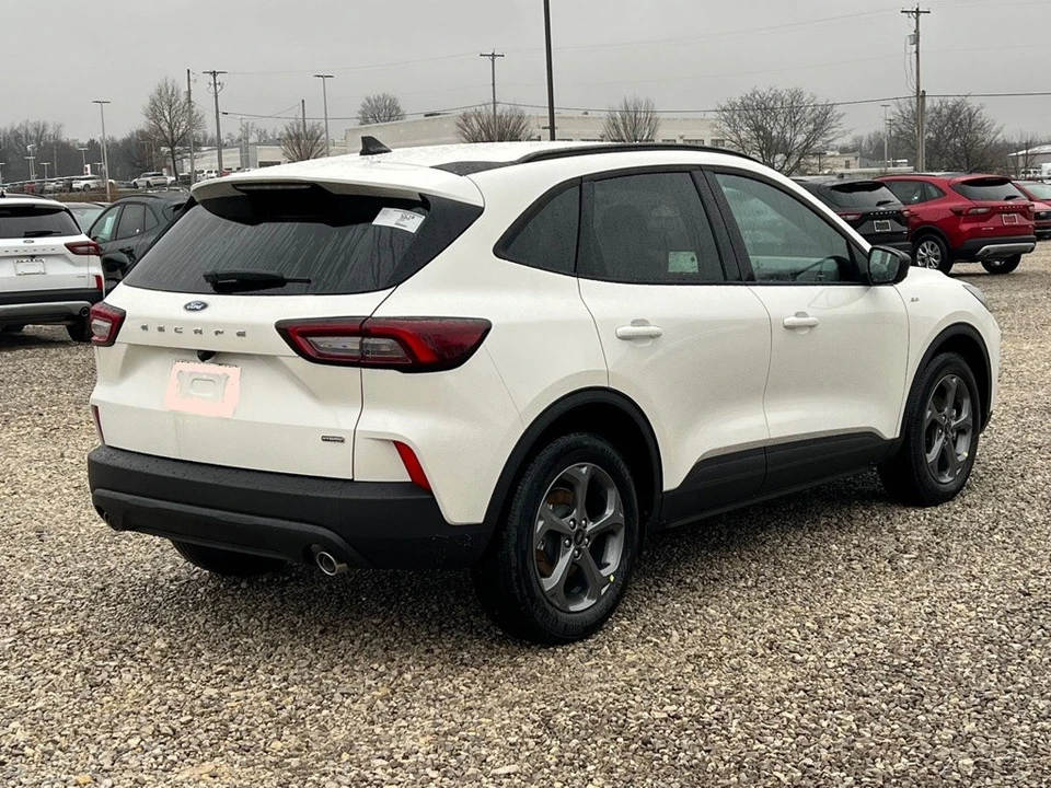 2026 Ford Escape - Image 6 of 12