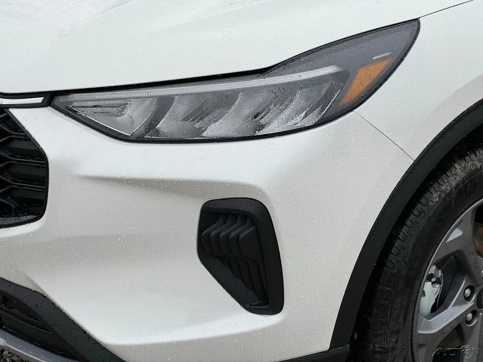 2026 Ford Escape - Image 11 of 12