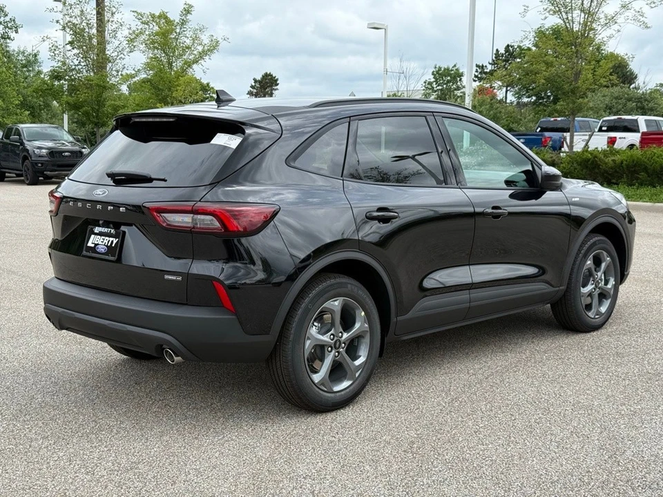 2026 Ford Escape - Image 6 of 12