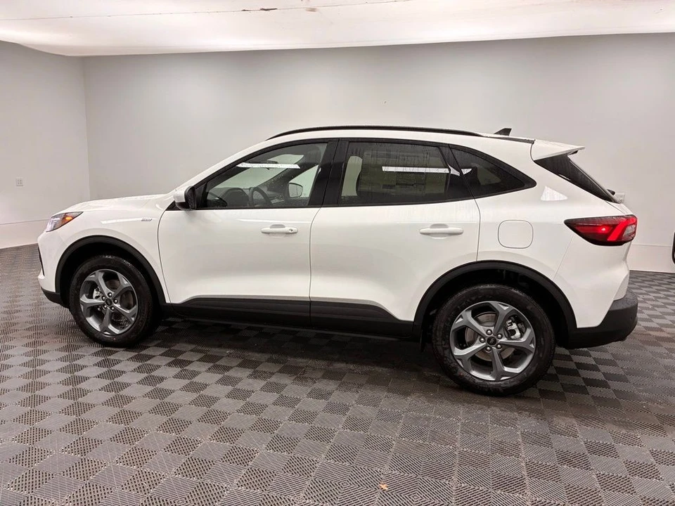 2026 Ford Escape - Image 12 of 12