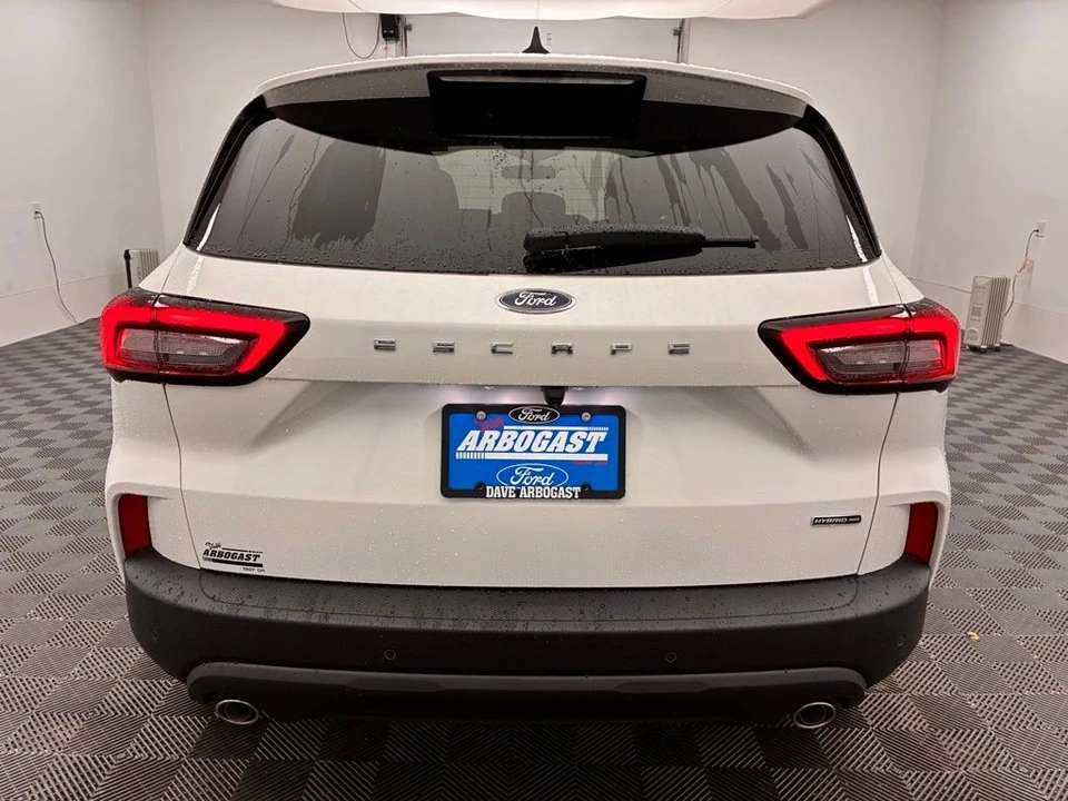 2026 Ford Escape - Image 8 of 12