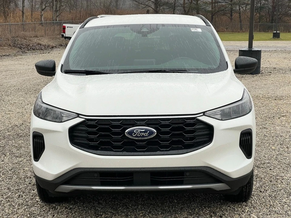 2026 Ford Escape - Image 10 of 12