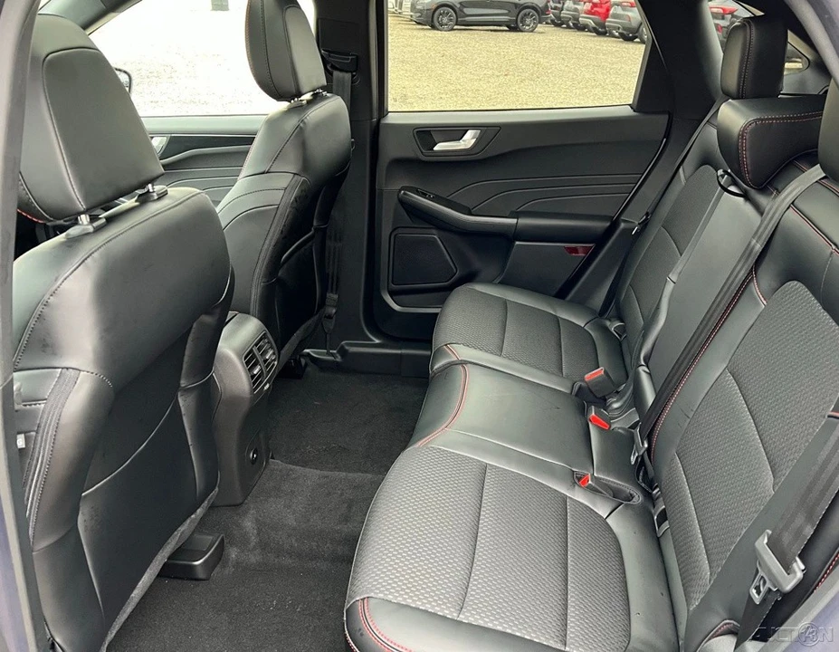 2026 Ford Escape - Image 15 of 21