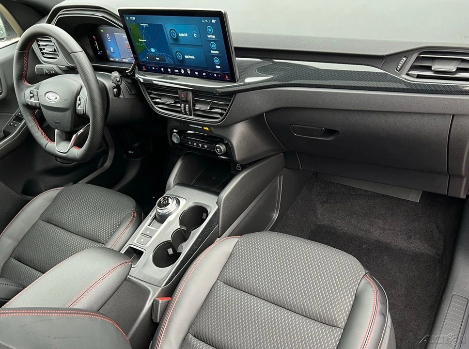 2026 Ford Escape - Image 18 of 21