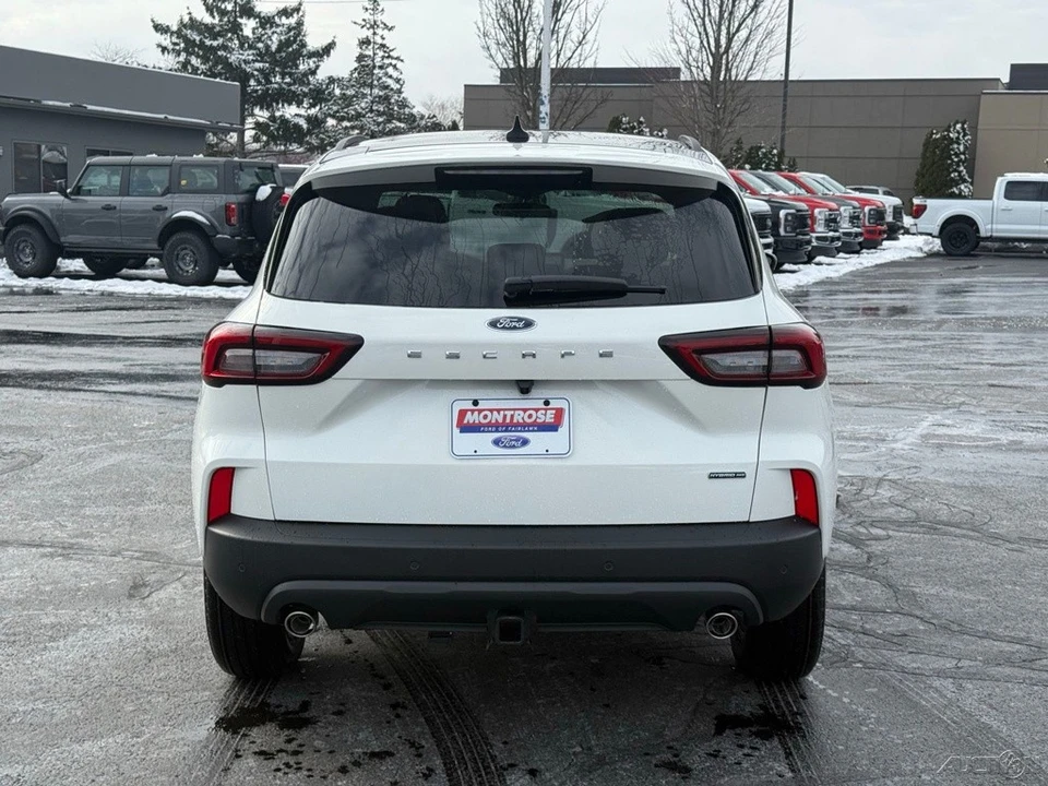 2026 Ford Escape - Image 5 of 12