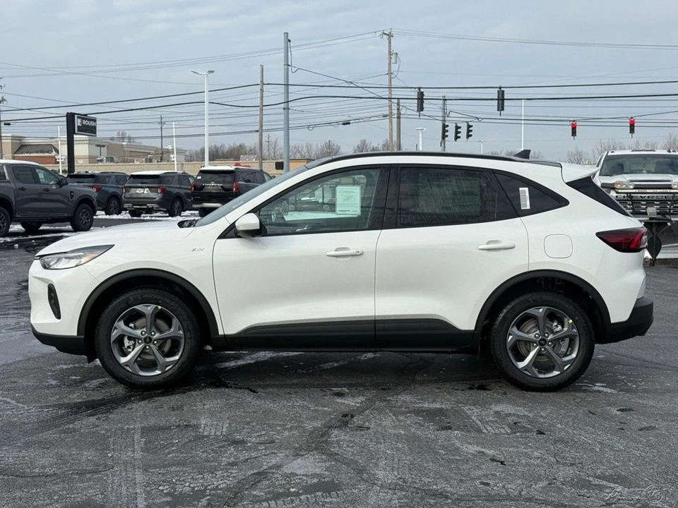 2026 Ford Escape - Image 2 of 12