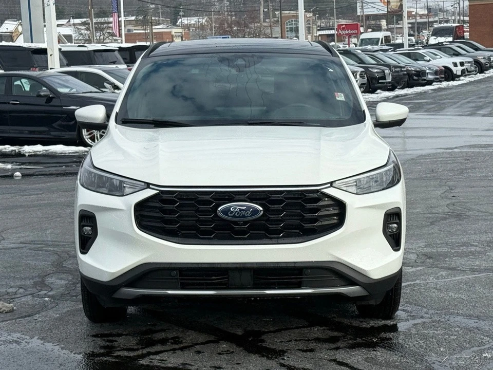2026 Ford Escape - Image 10 of 12