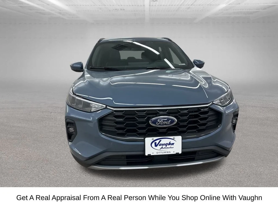 2026 Ford Escape - Image 3 of 12