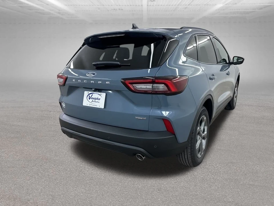 2026 Ford Escape - Image 11 of 12