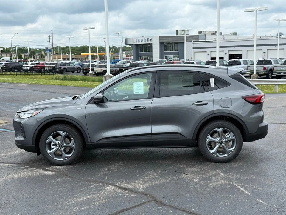 2026 Ford Escape - Image 2 of 12