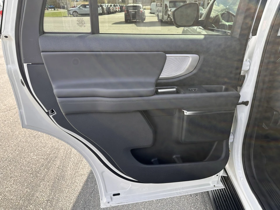 2026 Ford Expedition 5th Gen - Image 11 of 21