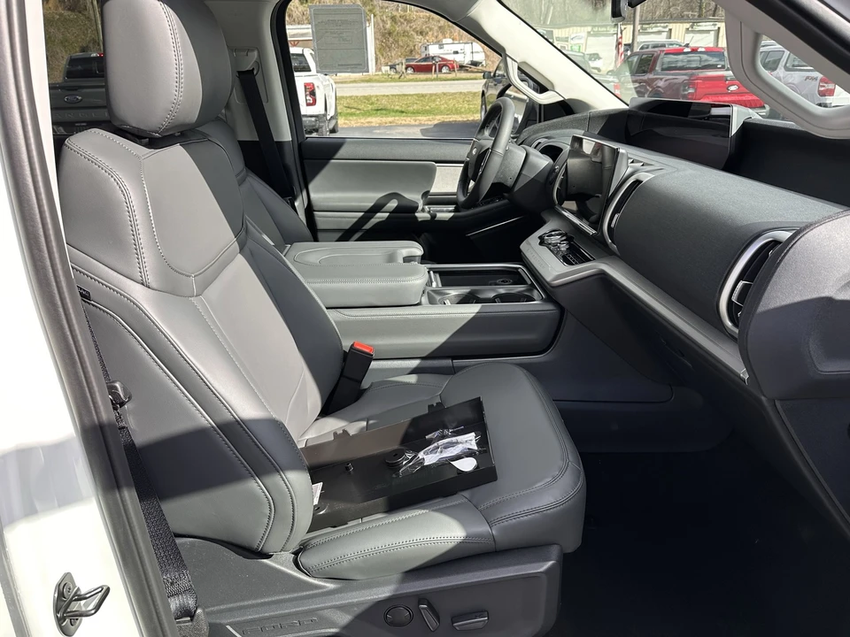 2026 Ford Expedition 5th Gen - Image 14 of 21