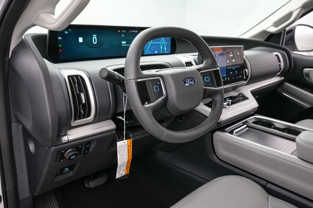 2026 Ford Expedition 5th Gen - Image 13 of 21