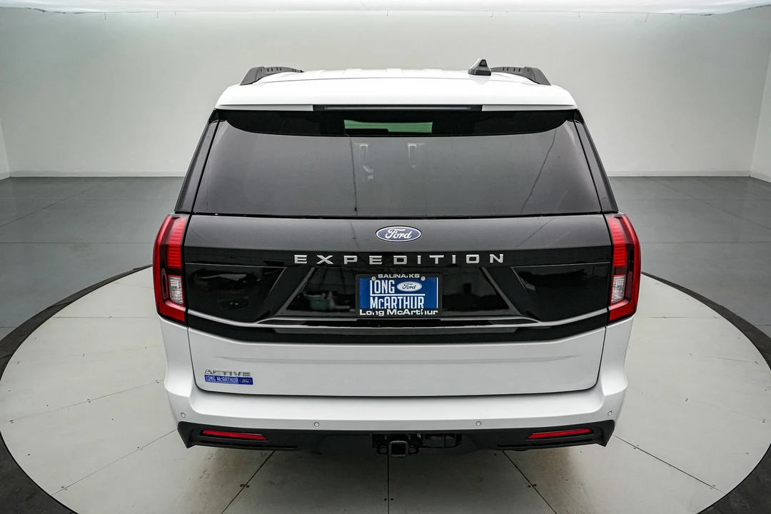2026 Ford Expedition 5th Gen - Image 6 of 21